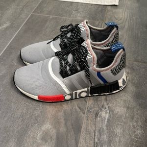 Mens Adidas NMD R1, Size 10, Grey